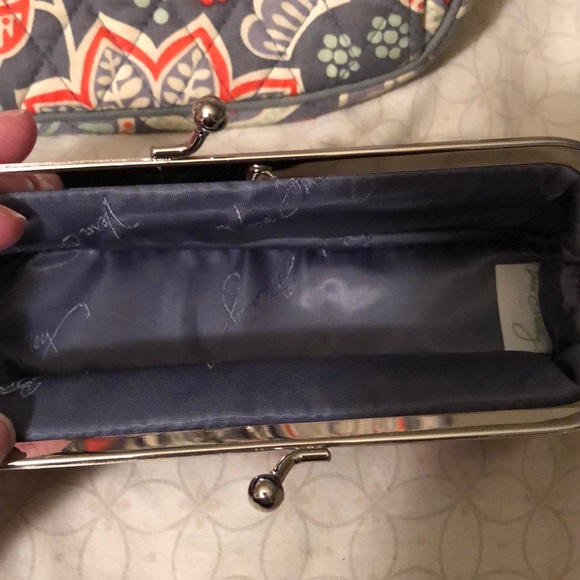 Vera Bradley bag with wallet and case - Picture 3 of 8